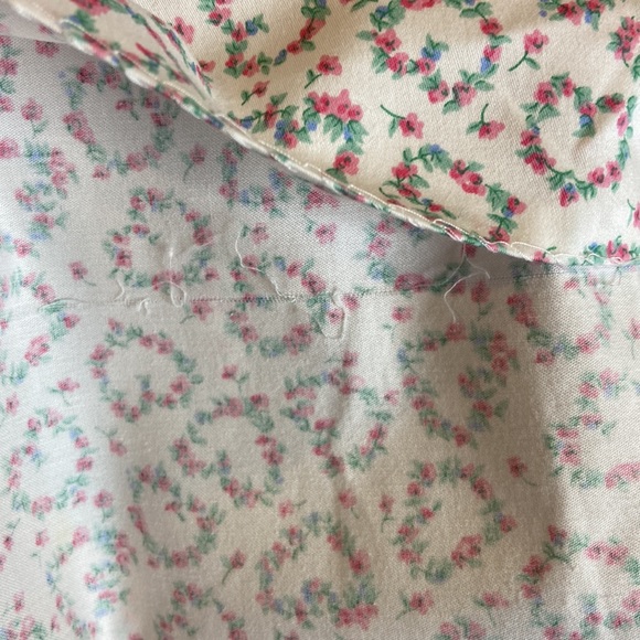 Carter’s Pink And White Smocked Heart Valentines Day Collared Dress - Picture 7 of 9